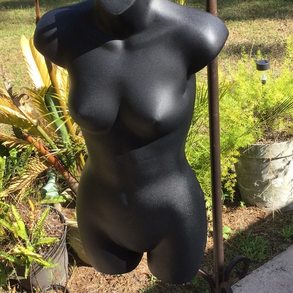 💃So Cool NWOT Half Torso Hanging Mannequin 💃 - Picture 4 of 8